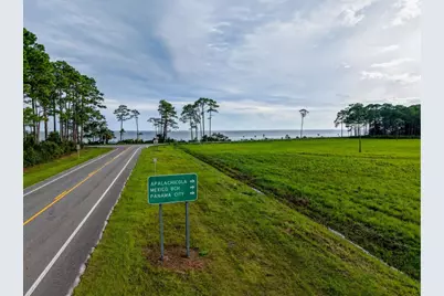 1015 Hwy 98, Eastpoint, FL 32328 - Photo 3