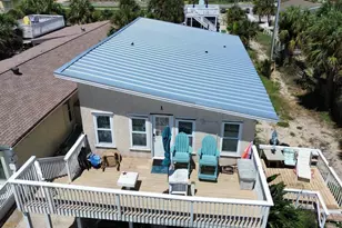 633 E Gorrie Dr, Saint George Island, FL 32328 - Photo 5