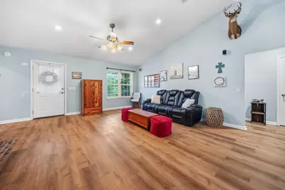 469 Old Bay City Rd, Wewahitchka, FL 32465 - Photo 11