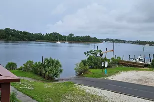 401 St James Ave, Carrabelle, FL 32322 - Photo 1