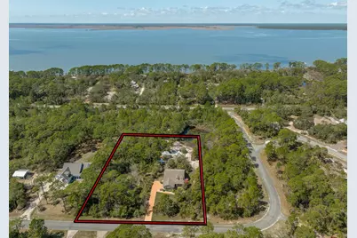 134 Shadow Bay Dr, Eastpoint, FL 32328 - Photo 1