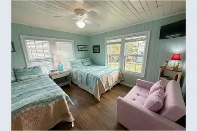 9230 Olive Ave, Port Saint Joe, FL 32456 - Photo 11