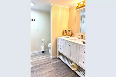 525 W Bay Shore Dr, Saint George Island, FL 32328 - Photo 23