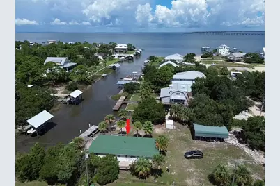 525 W Bay Shore Dr, Saint George Island, FL 32328 - Photo 1