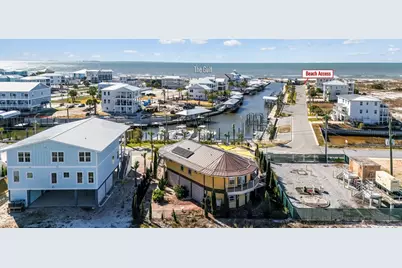 118 Canal Pkwy, Mexico Beach, FL 32456 - Photo 9