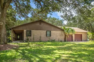 112 Hinton St, Carrabelle, FL 32323 - Photo 5