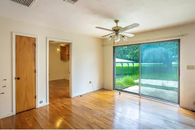 112 Hinton St, Carrabelle, FL 32323 - Photo 13
