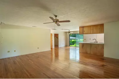 112 Hinton St, Carrabelle, FL 32323 - Photo 11