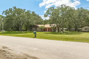 112 Hinton St, Carrabelle, FL 32323 - Photo 3
