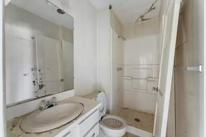 118 Gulf St, Port Saint Joe, FL 32456 - Photo 17