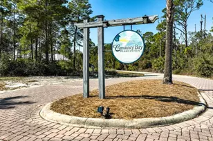 106 Plantation Dr, Carrabelle, FL 32322 - Photo 1