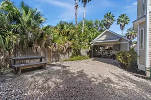 40 Myrtle Ave, Apalachicola, FL 32320 - Photo 35