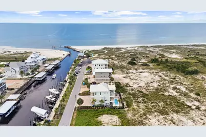 136 Canal Pkwy, Mexico Beach, FL 32456 - Photo 7