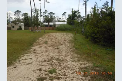 442 Santa Anna St, Port Saint Joe, FL 32456 - Photo 1