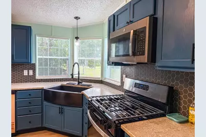 220 N Canal Dr, Port Saint Joe, FL 32456 - Photo 13