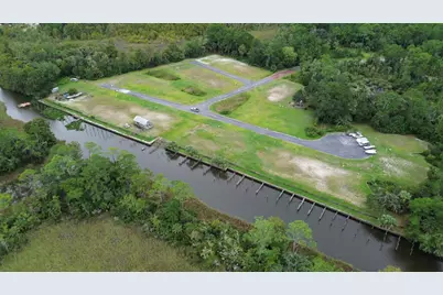 144Etal Waddell Rd, Apalachicola, FL 32320 - Photo 5