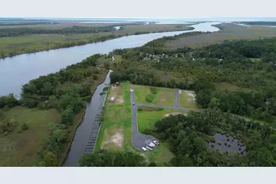 144Etal Waddell Rd, Apalachicola, FL 32320 - Photo 3