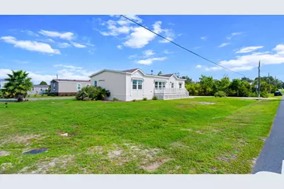 211 Cortez St, Port Saint Joe, FL 32456 - Photo 1