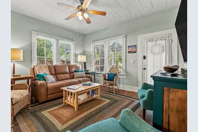 403 Tallahassee St, Carrabelle, FL 32322 - Photo 9