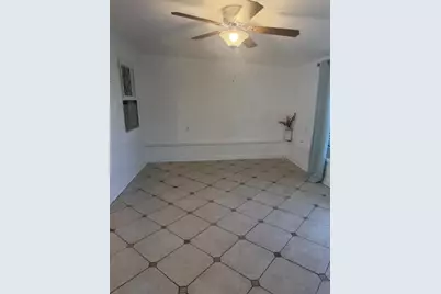36-1 Holland Ave #1, Carrabelle, FL 32322 - Photo 3