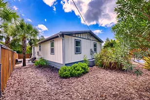 702 Ave C, Carrabelle, FL 32322 - Photo 51