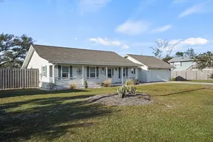 229 Balboa St, Port Saint Joe, FL 32456 - Photo 1