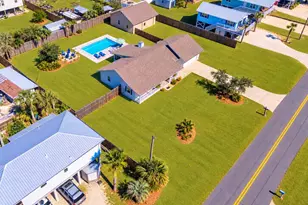 229 Balboa St, Port Saint Joe, FL 32456 - Photo 1