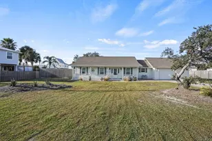 229 Balboa St, Port Saint Joe, FL 32456 - Photo 47