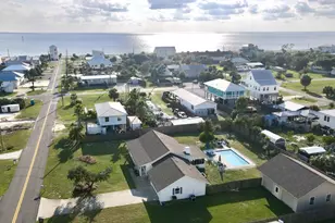 229 Balboa St, Port Saint Joe, FL 32456 - Photo 3