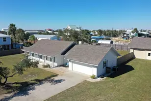 229 Balboa St, Port Saint Joe, FL 32456 - Photo 1