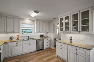 229 Balboa St, Port Saint Joe, FL 32456 - Photo 5