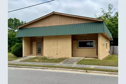 120 N 2nd St, Wewahitchka, FL 32465 - Photo 1