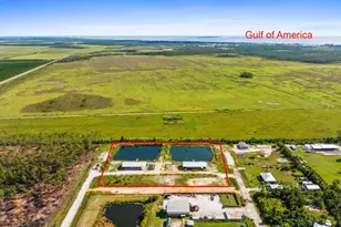 279 Cottonwood St, Port Saint Joe, FL 32456 - Photo 1