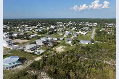 6267 Americus Ave, Port Saint Joe, FL 32456 - Photo 7