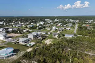 6267 Americus Ave, Port Saint Joe, FL 32456 - Photo 7