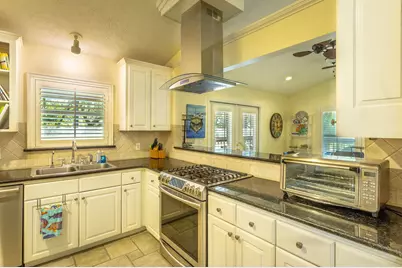 150 S Bay Shore Dr, Eastpoint, FL 32328 - Photo 11