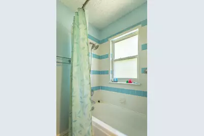 150 S Bay Shore Dr, Eastpoint, FL 32328 - Photo 25