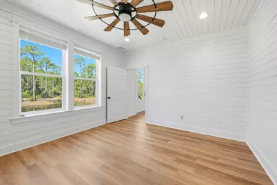 689 Longwood Ct, Eastpoint, FL 32328 - Photo 23