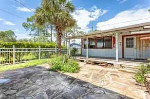 607 Hwy 98, Eastpoint, FL 32328 - Photo 51