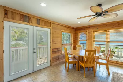607 Hwy 98, Eastpoint, FL 32328 - Photo 13