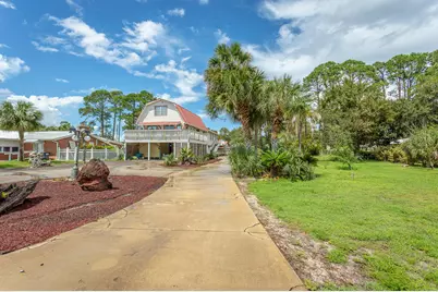 607 Hwy 98, Eastpoint, FL 32328 - Photo 63