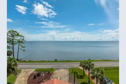 607 Hwy 98, Eastpoint, FL 32328 - Photo 9