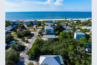 175 S Higgins St, Port Saint Joe, FL 32456 - Photo 11