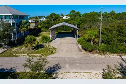 175 S Higgins St, Port Saint Joe, FL 32456 - Photo 1