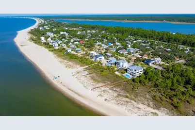 175 S Higgins St, Port Saint Joe, FL 32456 - Photo 15