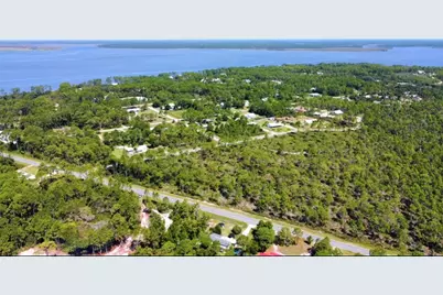 244 Smith St, Eastpoint, FL 32328 - Photo 7