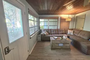 514 E Pine St, Lanark Village, FL 32323 - Photo 11