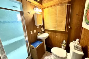 143 4th St, Apalachicola, FL 32320 - Photo 19
