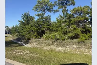 104 Conch St, Port Saint Joe, FL 32456 - Photo 1
