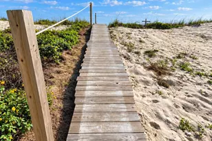 252 E Gorrie Dr, Saint George Island, FL 32328 - Photo 23